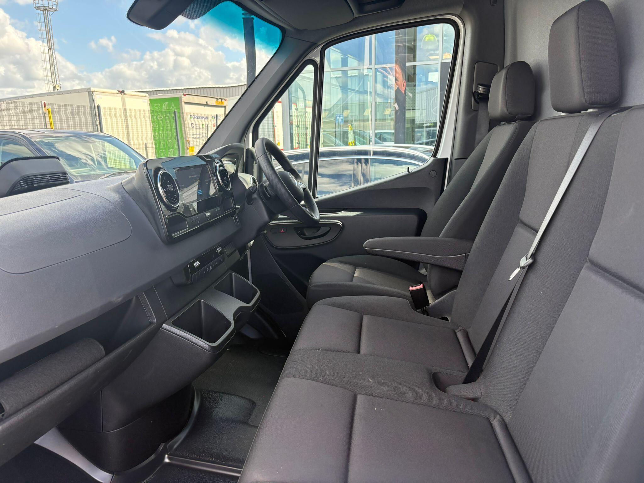 Mercedes-Benz eSprinter